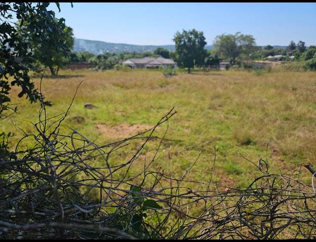 LAND FOR SALE IN DUMASI